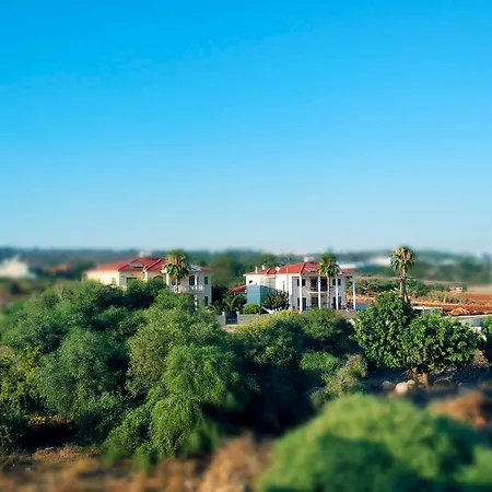 Nissini Nero, 3 Bedroom With Private Pool, 5 Min To The Ayia Napa